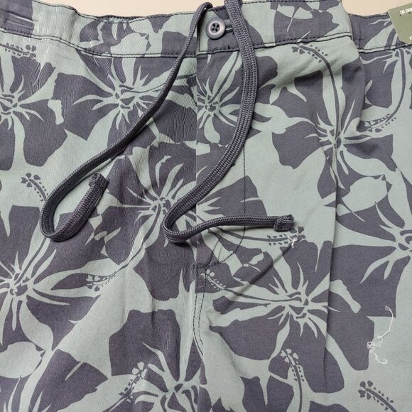 Mutual Weave Men's Blue Balsam Hibiscus Chino Board Shorts - Picture 4 of 8